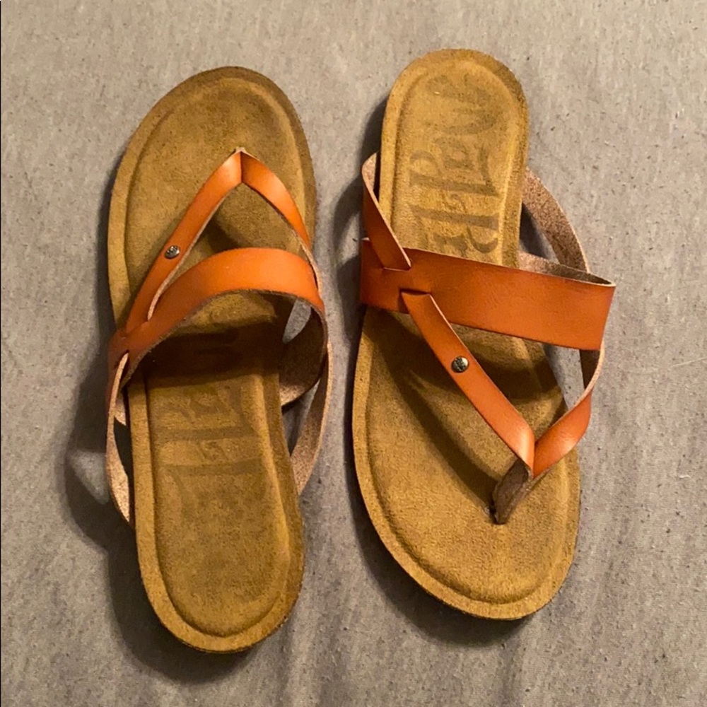 sandals